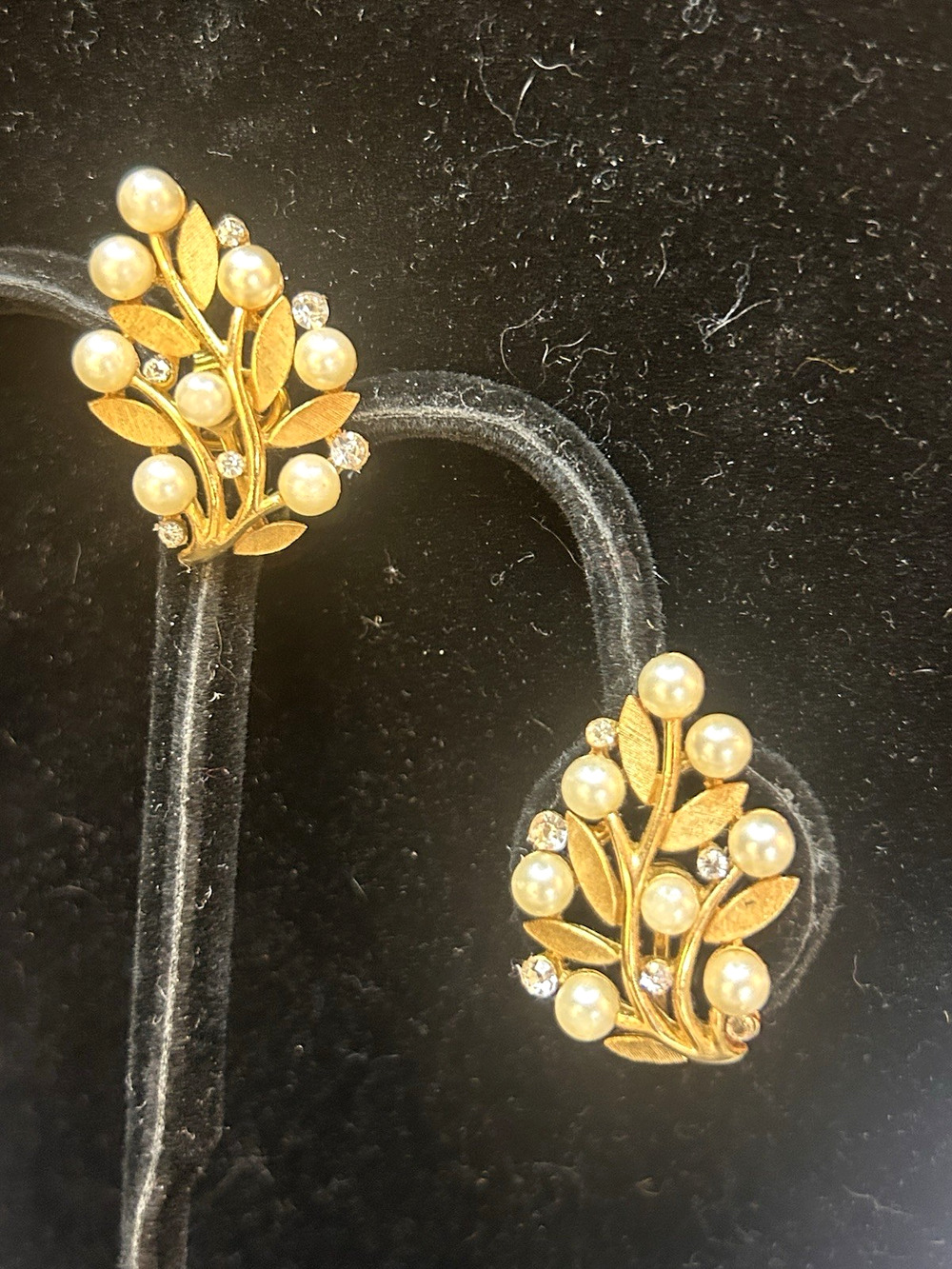 Trifari Crown Signed Clip‑On Earrings Faux Pearl Rhinestone Gold Tone Vintage
